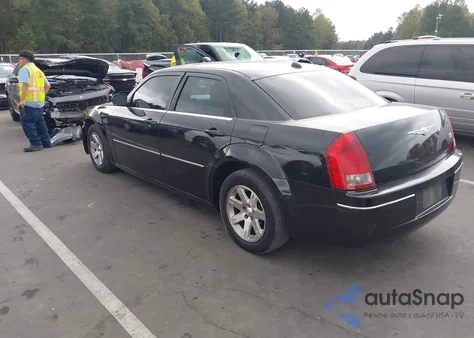 2006 Chrysler 300 Touring z USA, uszkodzony, nr VIN 2C3KA53G66H159593